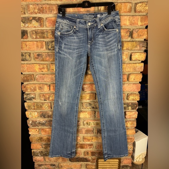 Miss Me Cross jeans - Size 29 - Picture 1 of 3